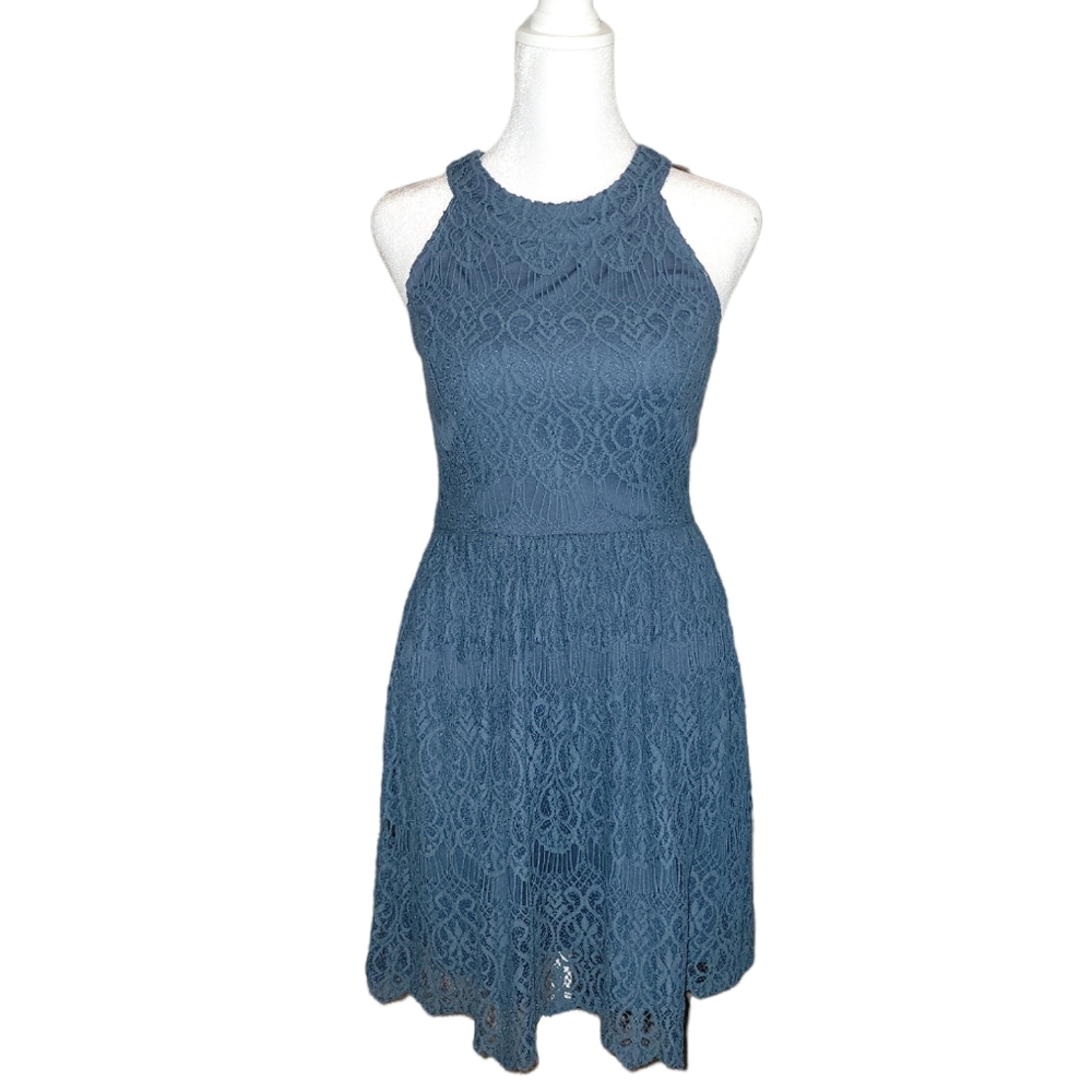Lace dress